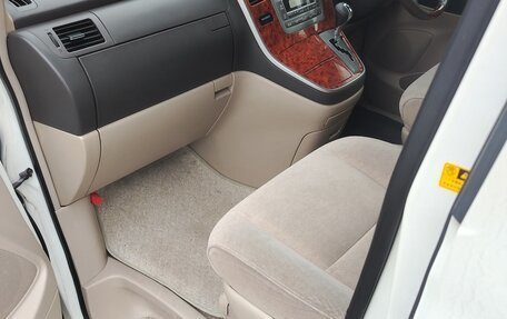 Toyota Alphard III, 2004 год, 550 000 рублей, 8 фотография