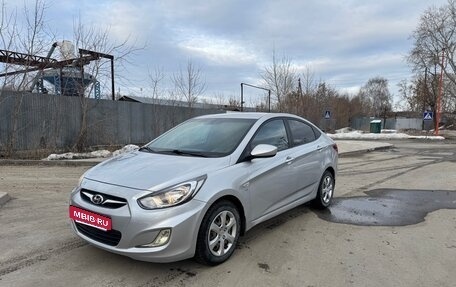 Hyundai Solaris II рестайлинг, 2012 год, 790 000 рублей, 6 фотография