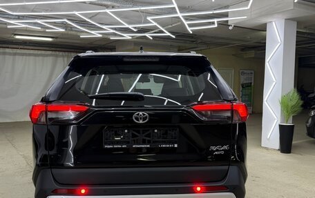 Toyota RAV4, 2025 год, 4 100 000 рублей, 10 фотография