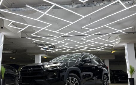 Toyota RAV4, 2025 год, 4 100 000 рублей, 3 фотография