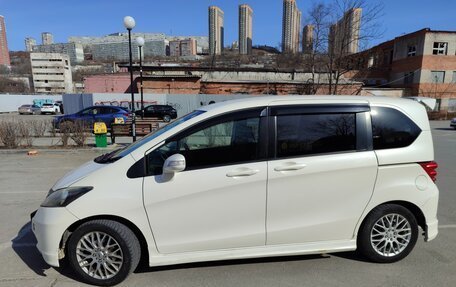 Honda Freed I, 2010 год, 650 000 рублей, 2 фотография