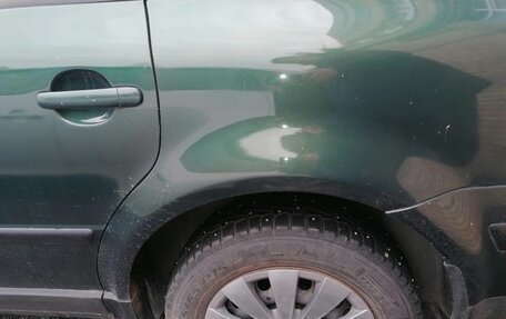 Volkswagen Passat B5+ рестайлинг, 1998 год, 265 000 рублей, 2 фотография