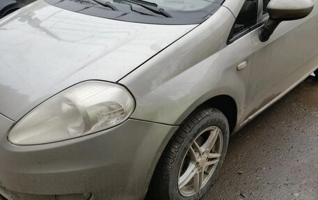 Fiat Punto III Punto Evo рестайлинг, 2007 год, 410 000 рублей, 2 фотография