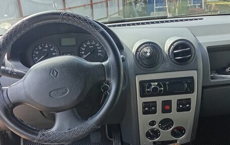Renault Logan I, 2006 год, 320 000 рублей, 2 фотография
