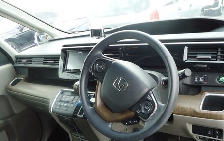 Honda Stepwgn IV, 2017 год, 1 249 000 рублей, 10 фотография