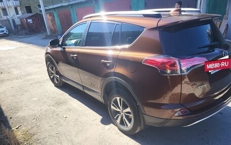 Toyota RAV4, 2017 год, 2 780 000 рублей, 3 фотография