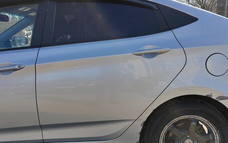 Hyundai Solaris II рестайлинг, 2013 год, 420 000 рублей, 11 фотография