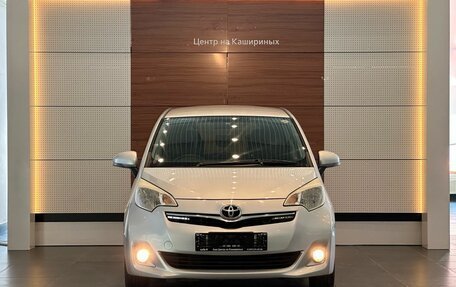 Toyota Ractis II, 2013 год, 1 049 000 рублей, 2 фотография