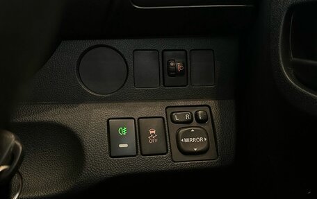 Toyota Ractis II, 2013 год, 1 049 000 рублей, 16 фотография