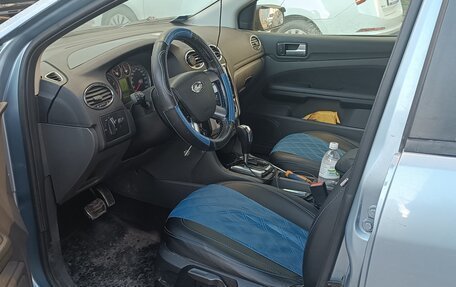 Ford Focus II рестайлинг, 2005 год, 370 000 рублей, 6 фотография