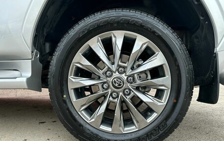 Toyota Land Cruiser, 2021 год, 11 300 000 рублей, 6 фотография