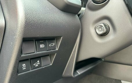 Toyota Land Cruiser, 2021 год, 11 300 000 рублей, 18 фотография