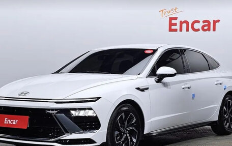 Hyundai Sonata VIII, 2023 год, 2 750 000 рублей, 2 фотография