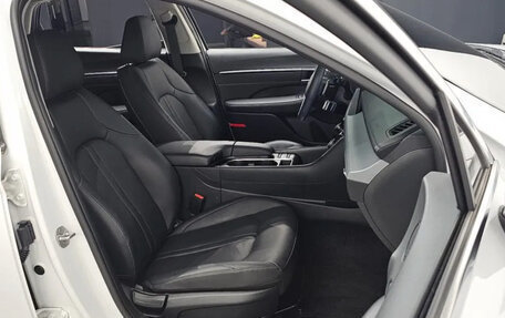 Hyundai Sonata VIII, 2023 год, 2 750 000 рублей, 6 фотография