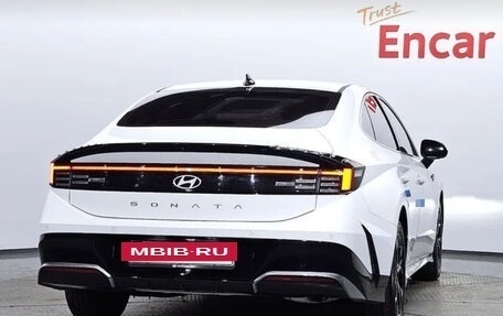 Hyundai Sonata VIII, 2023 год, 2 750 000 рублей, 4 фотография