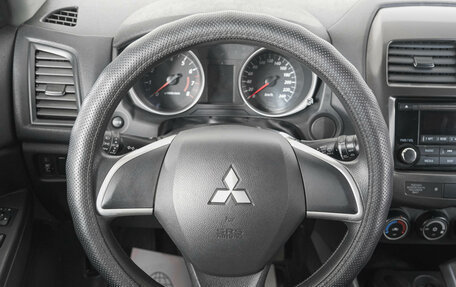 Mitsubishi ASX I рестайлинг, 2013 год, 999 000 рублей, 16 фотография