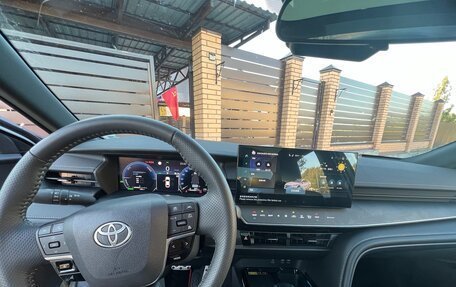 Toyota Camry, 2024 год, 4 350 000 рублей, 4 фотография