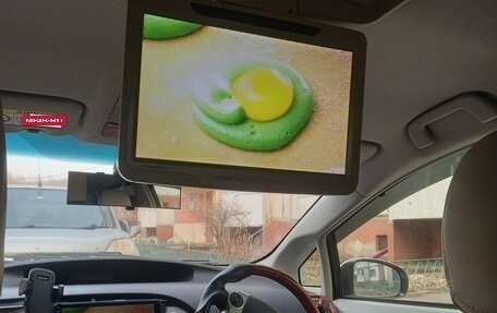 Toyota Prius, 2014 год, 1 111 111 рублей, 5 фотография