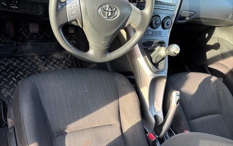 Toyota Auris II, 2008 год, 720 000 рублей, 7 фотография