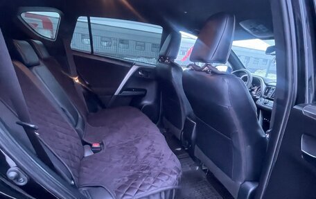 Toyota RAV4, 2019 год, 2 830 000 рублей, 6 фотография