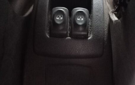 Renault Logan I, 2013 год, 570 000 рублей, 9 фотография