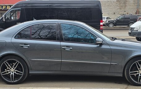 Mercedes-Benz E-Класс, 2008 год, 1 100 000 рублей, 3 фотография