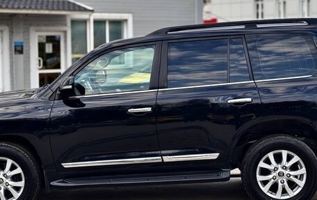 Toyota Land Cruiser 200, 2016 год, 5 750 000 рублей, 8 фотография