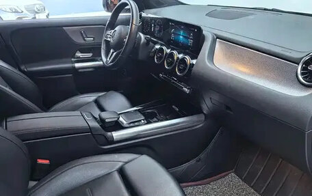 Mercedes-Benz GLA, 2021 год, 1 972 000 рублей, 11 фотография