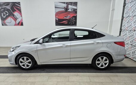 Hyundai Solaris II рестайлинг, 2013 год, 896 000 рублей, 4 фотография