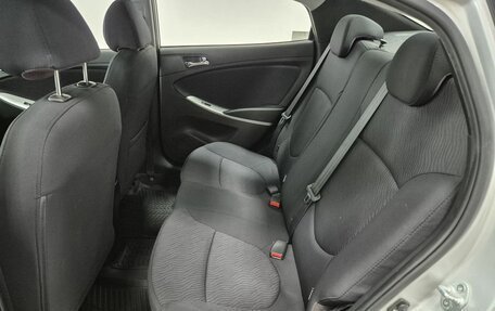 Hyundai Solaris II рестайлинг, 2013 год, 896 000 рублей, 14 фотография