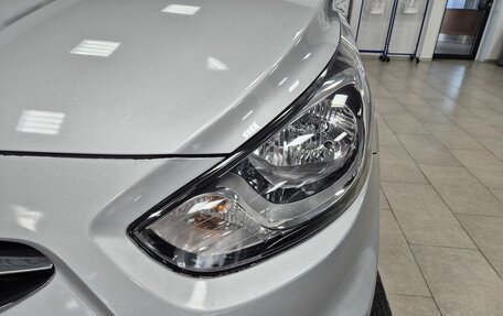 Hyundai Solaris II рестайлинг, 2013 год, 896 000 рублей, 10 фотография