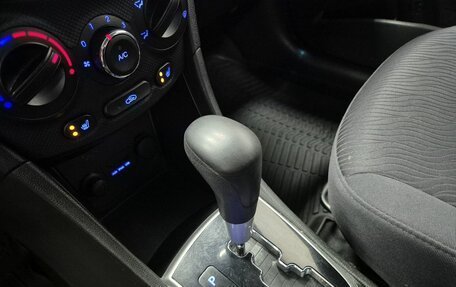 Hyundai Solaris II рестайлинг, 2013 год, 896 000 рублей, 24 фотография