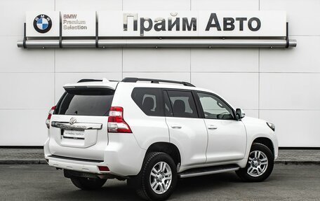 Toyota Land Cruiser Prado 150 рестайлинг 2, 2017 год, 4 900 000 рублей, 2 фотография