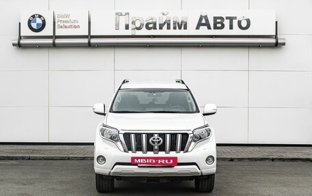 Toyota Land Cruiser Prado 150 рестайлинг 2, 2017 год, 4 900 000 рублей, 3 фотография