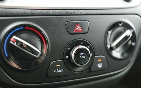 Hyundai Solaris II рестайлинг, 2019 год, 1 419 000 рублей, 18 фотография