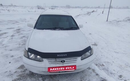 Toyota Camry, 1997 год, 415 000 рублей, 2 фотография