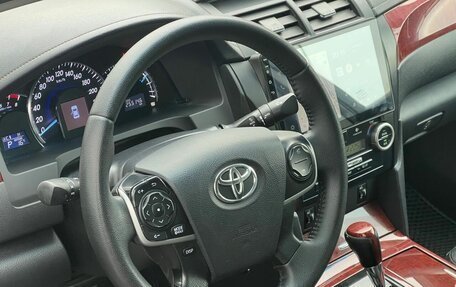 Toyota Camry, 2013 год, 1 377 000 рублей, 10 фотография