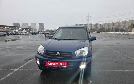 Toyota RAV4, 2003 год, 750 000 рублей, 2 фотография