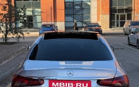 Mercedes-Benz E-Класс, 2020 год, 4 700 000 рублей, 5 фотография