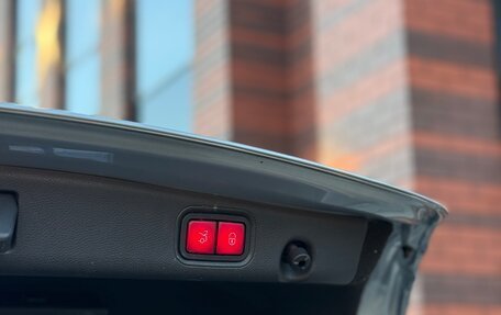 Mercedes-Benz E-Класс, 2020 год, 4 700 000 рублей, 18 фотография