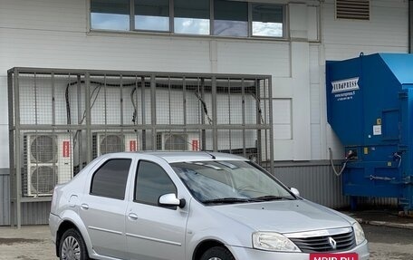 Renault Logan I, 2013 год, 520 000 рублей, 2 фотография