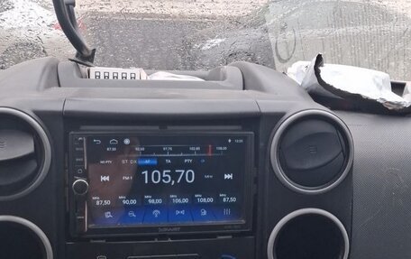 Peugeot Partner II рестайлинг 2, 2013 год, 450 000 рублей, 5 фотография