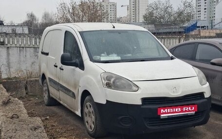 Peugeot Partner II рестайлинг 2, 2013 год, 450 000 рублей, 2 фотография
