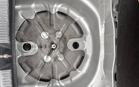 Toyota Corolla, 2005 год, 690 000 рублей, 13 фотография