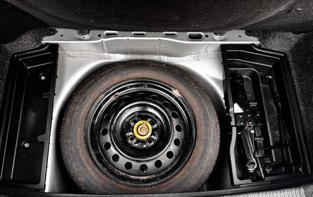 Toyota Corolla, 2005 год, 690 000 рублей, 12 фотография