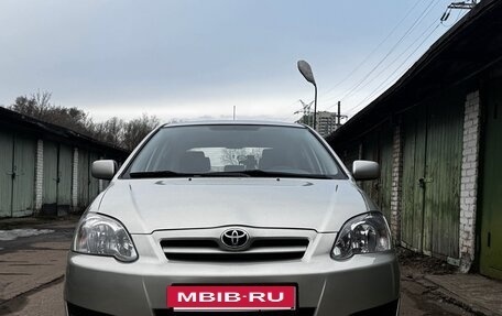 Toyota Corolla, 2005 год, 690 000 рублей, 3 фотография