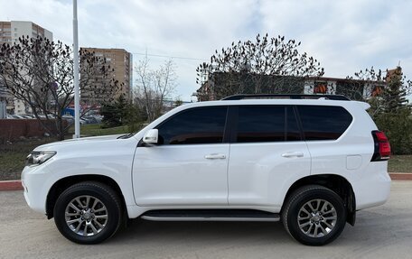 Toyota Land Cruiser Prado 150 рестайлинг 2, 2017 год, 4 950 000 рублей, 9 фотография