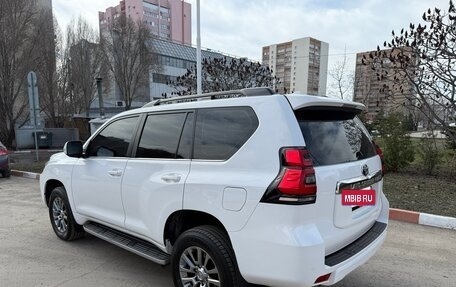 Toyota Land Cruiser Prado 150 рестайлинг 2, 2017 год, 4 950 000 рублей, 8 фотография