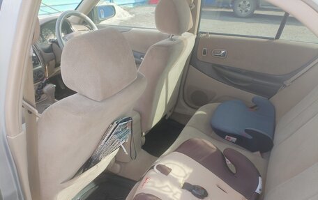 Mazda Familia, 2002 год, 200 000 рублей, 14 фотография