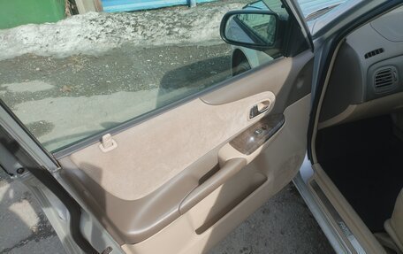 Mazda Familia, 2002 год, 200 000 рублей, 11 фотография